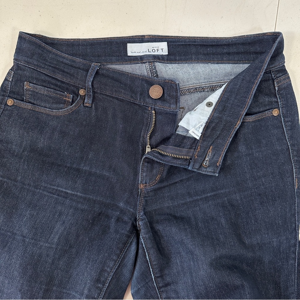 LOFT Women’s Modern Straight Jeans in Size 27 | 4